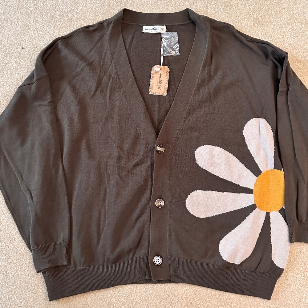 NWT women's NaturalLife live happy cotton cardigan XS/S olive daisy